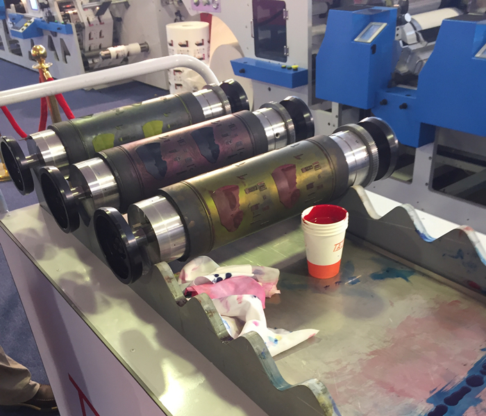 Printing packing design used gravure printing cylinder for gravure printer