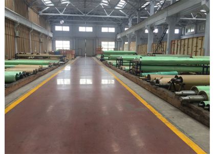 What are the applications of rubber rollers?