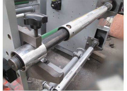 How to disassemble the air expanding shaft